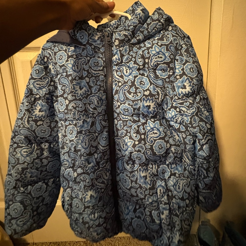 Girls puffer coat size 5/6